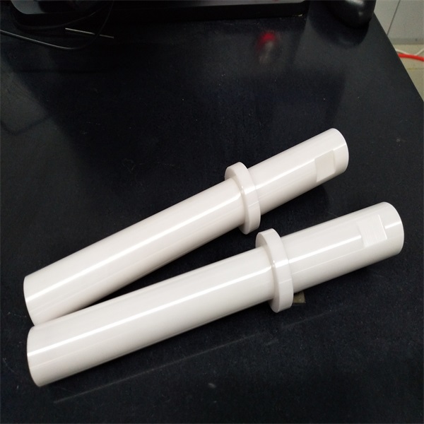 氧化锆陶瓷刀具材料的硬度是多少？
